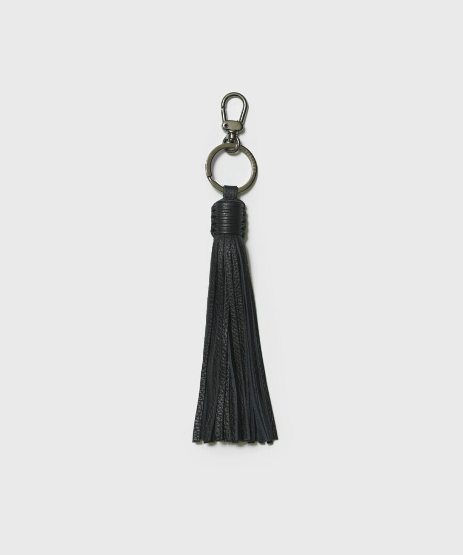 Keychain in Black Grained Leather