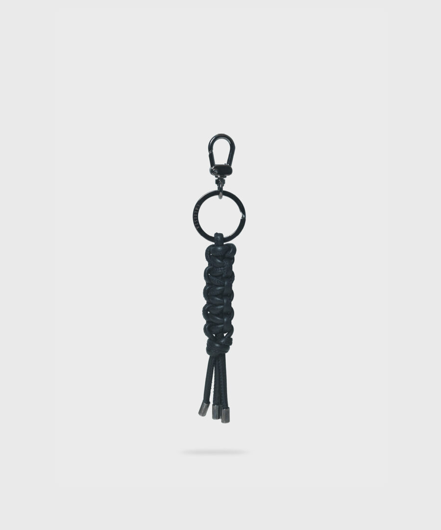 Macrame Keychain in Black Grained Leather