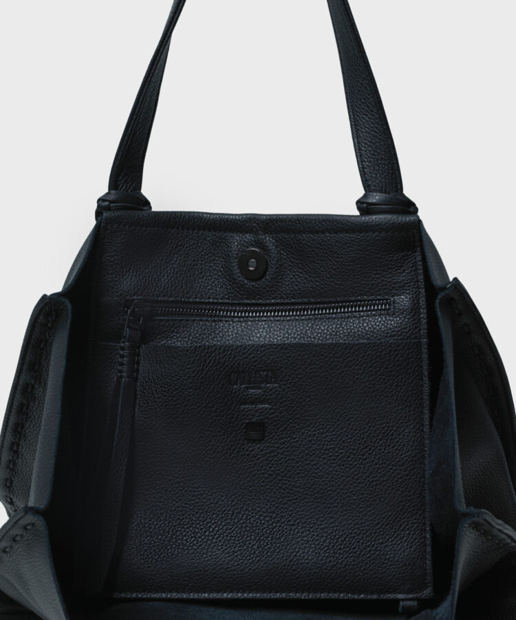 Ara Medium Tote in Black Grained Leather
