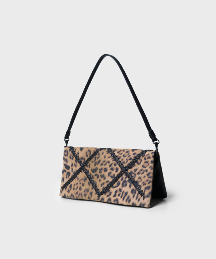 Folded Clutch in Leopard Print Leather