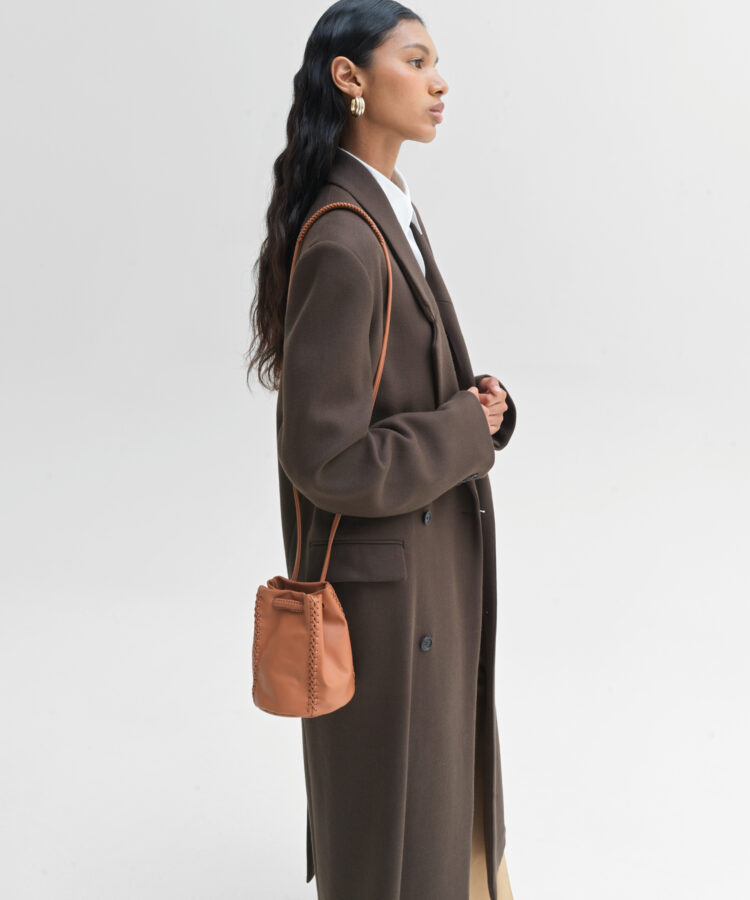 Pouch Bag in Caramel Smooth Leather