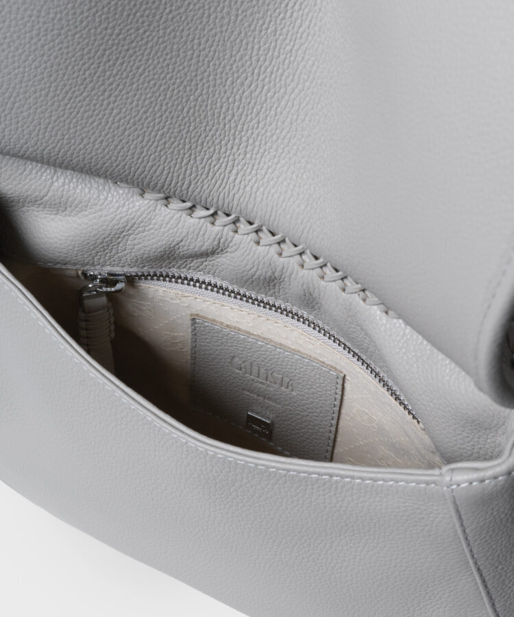 Medium Saddle Bag in Oat Grained Leather