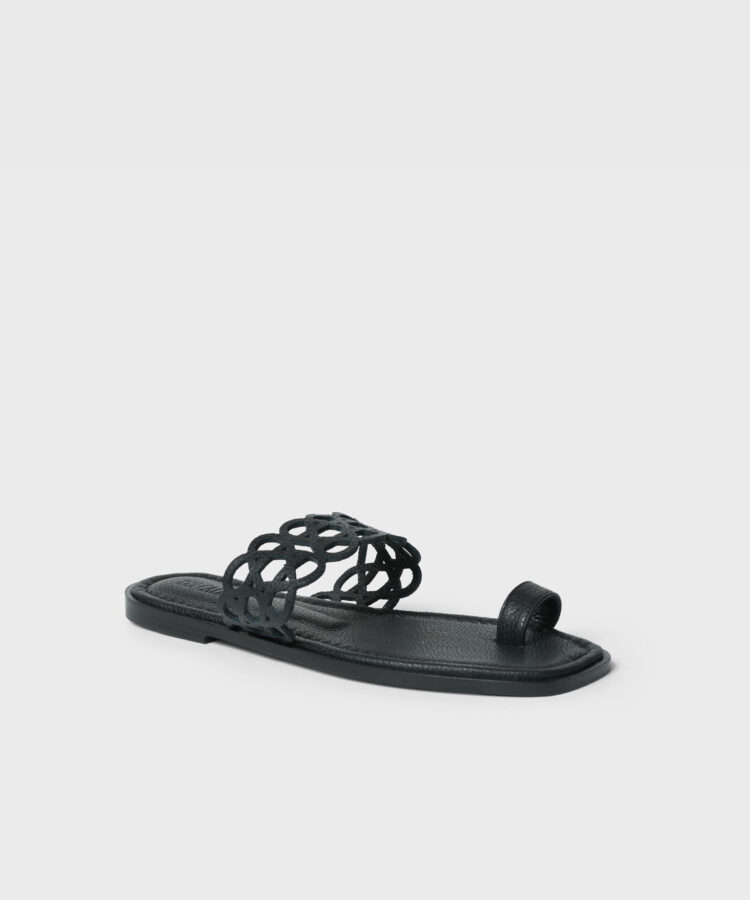 Alyssa Sandals in Black Grained Leather