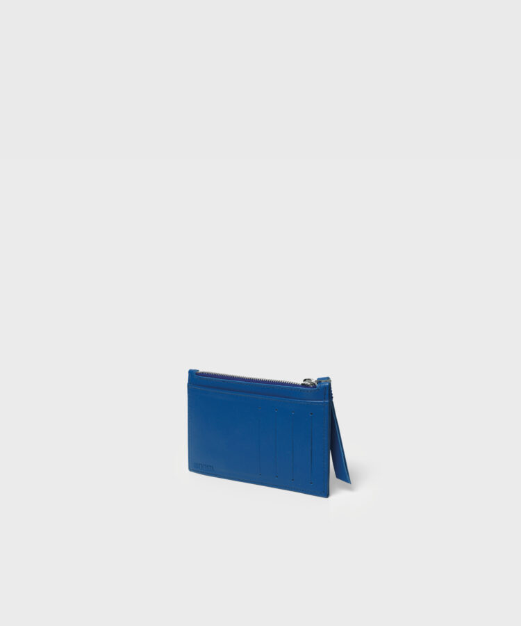 Long Zipped Card Holder in Blue Grained Leather