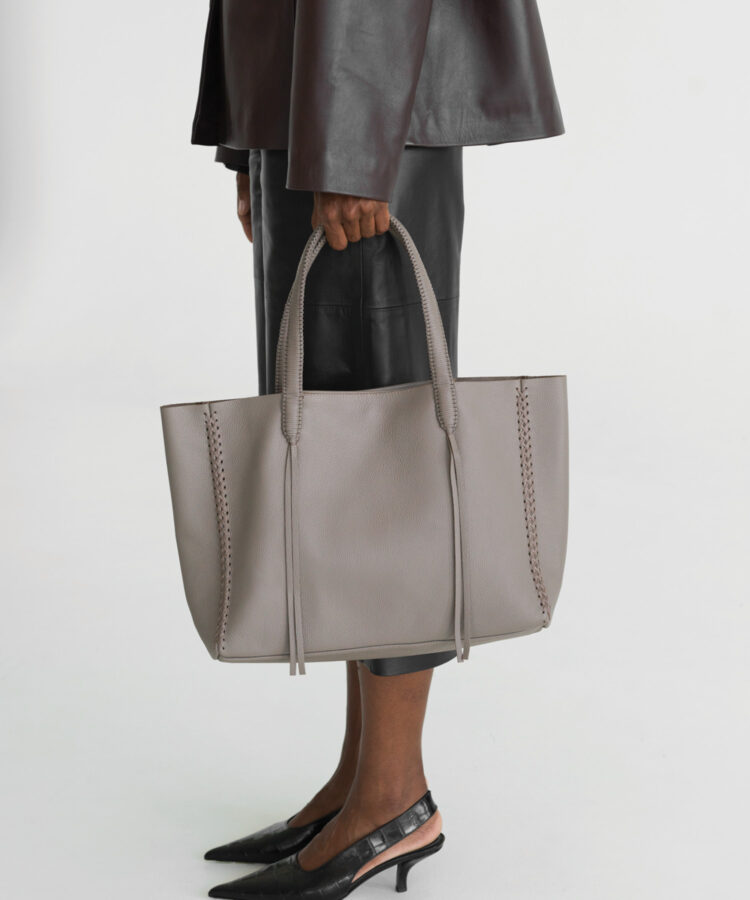 Medium Tote in Sand Grained Leather