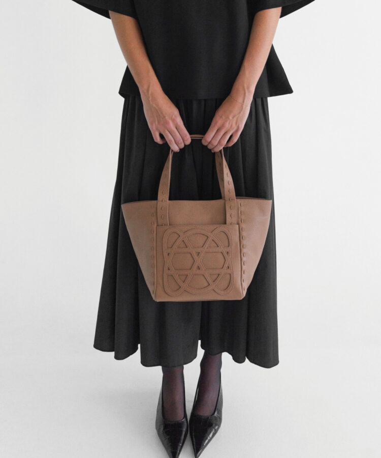 Cleo Bag in Camel Grained Leather