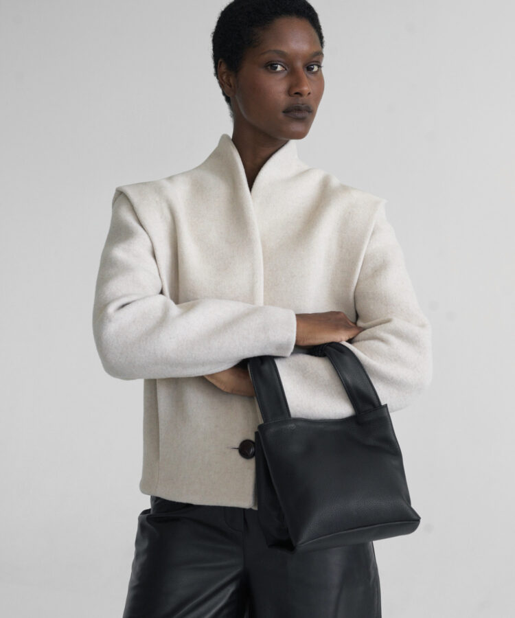 Gaia Tote in Black Grained Leather