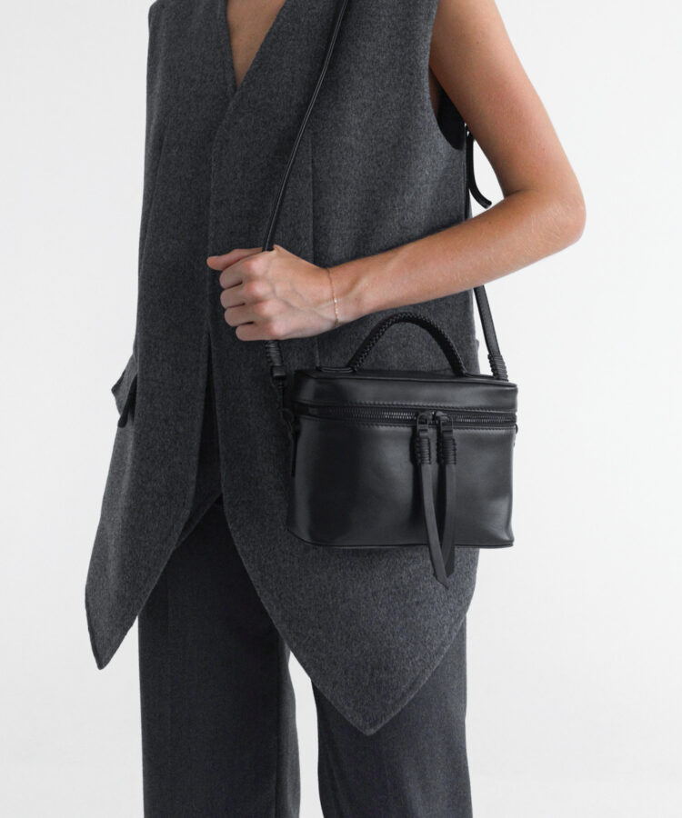 Venus Bag in Black Smooth Leather