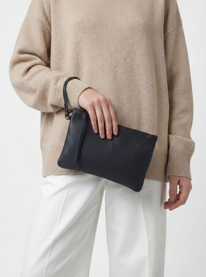 Slim Pochette in Black Grained Leather