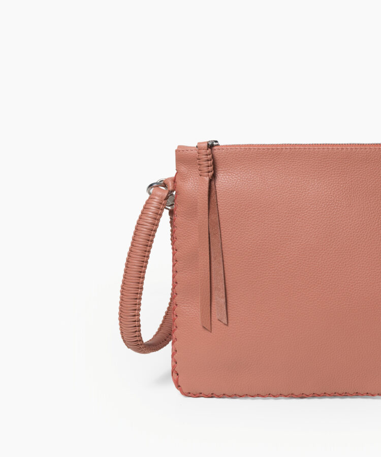 Maxi Pochette in Peach Grained Leather