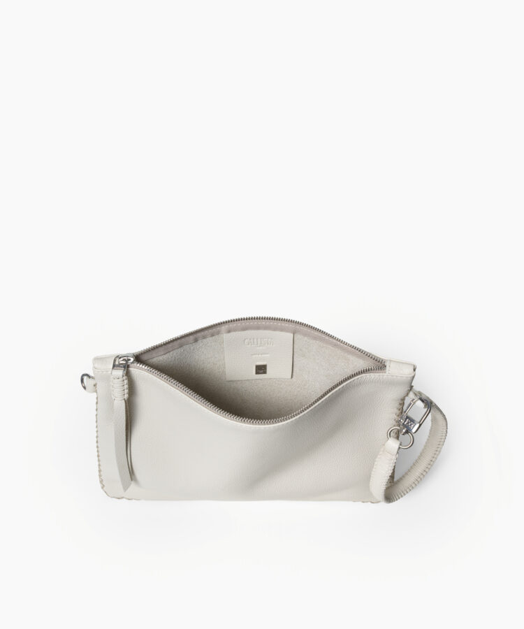 Maxi Pochette in Ivory Grained Leather