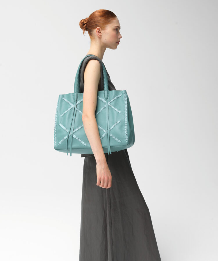 Cross Tote in Sky Grained Leather
