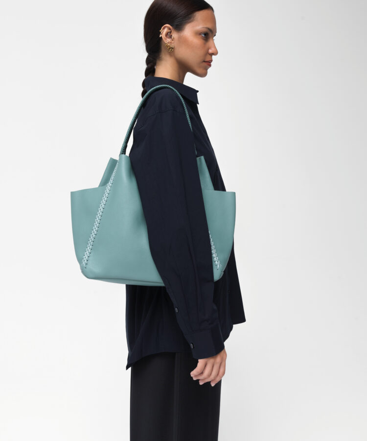 Shoulder Bag in Sky Grained Leather