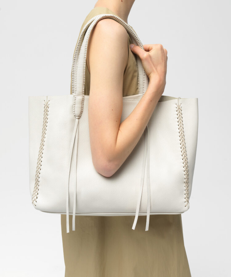 Medium Tote in Ivory Grained Leather