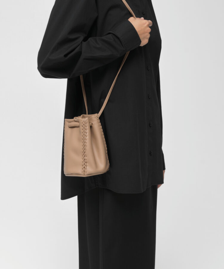 Pouch Bag in Mocca Smooth Leather