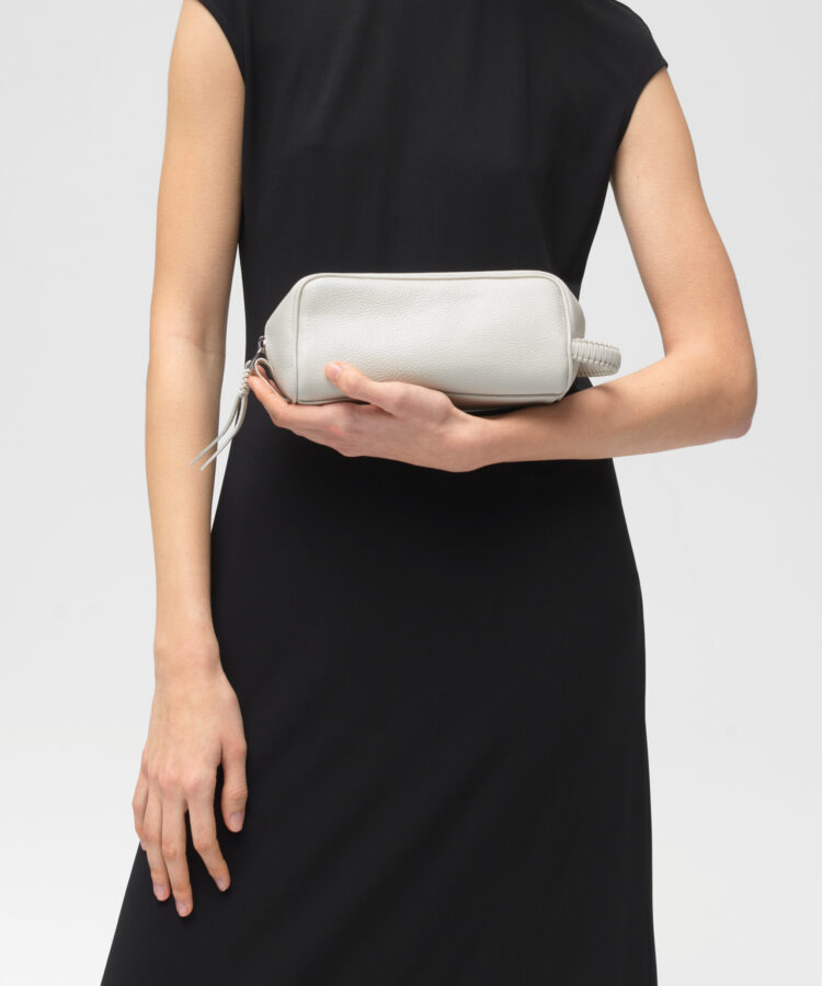 Mini Wash Bag in Ivory Grained Leather