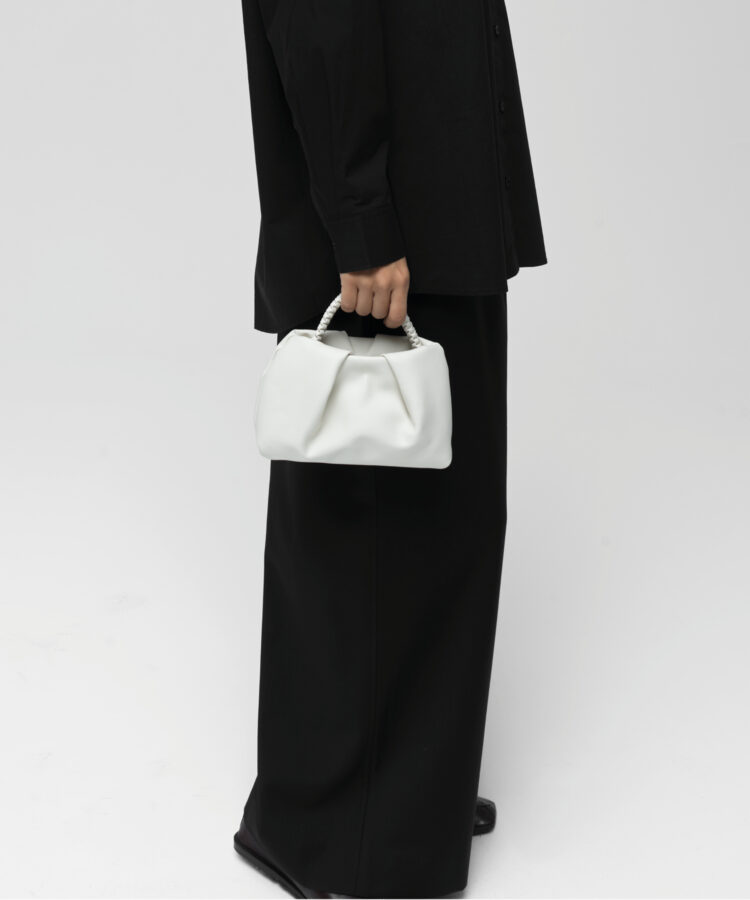 Venetia Clutch in White Smooth Leather