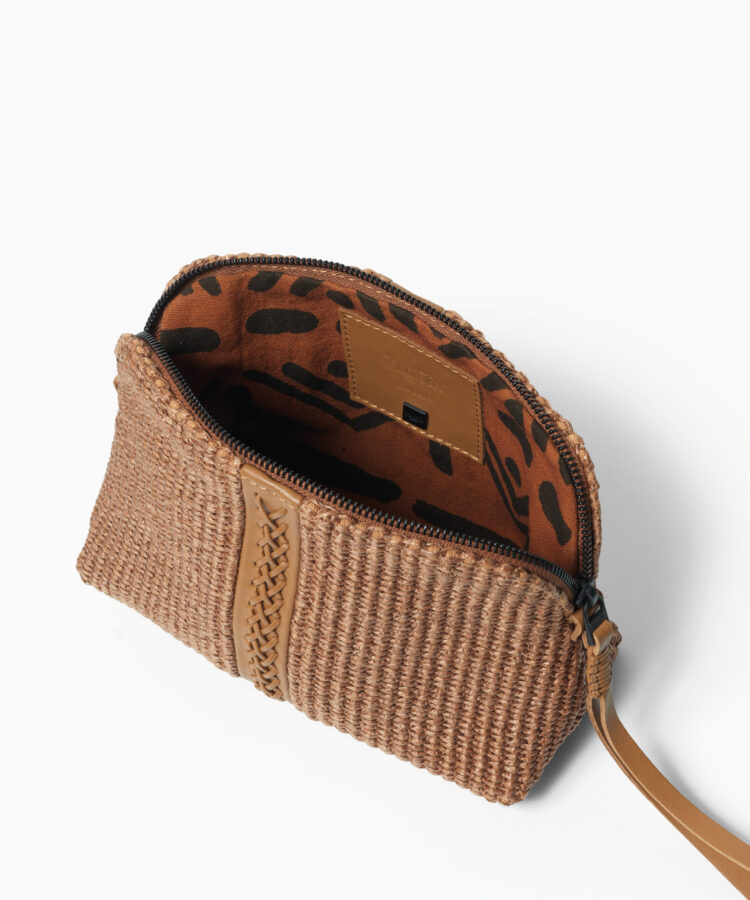 Maxi Vanity Case in Caramel Leather & Straw