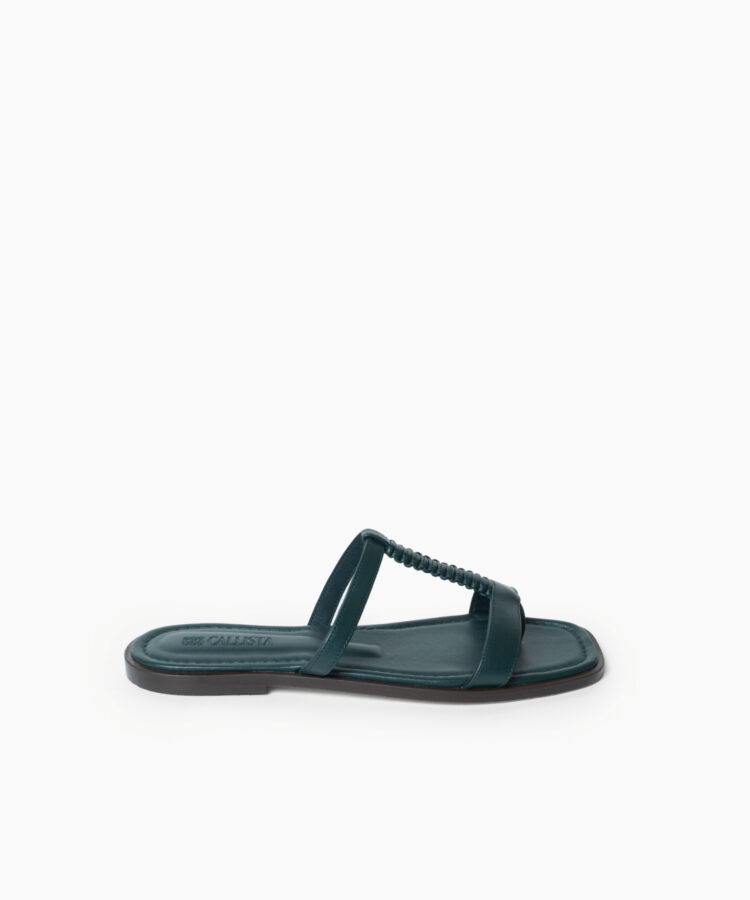 Capri Sandals in Pine Smooth Leather