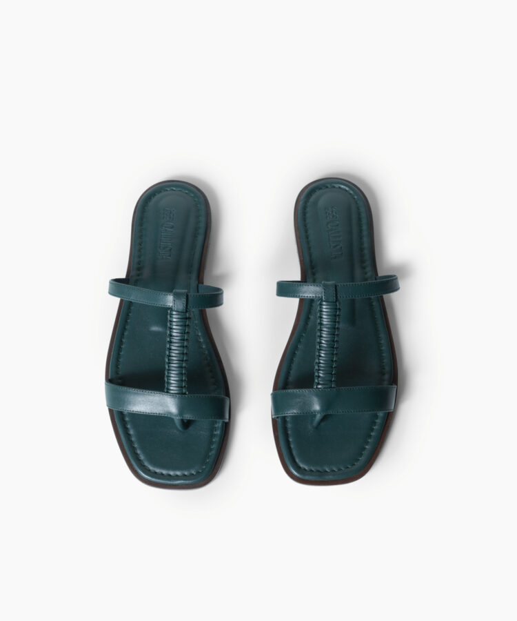 Capri Sandals in Pine Smooth Leather