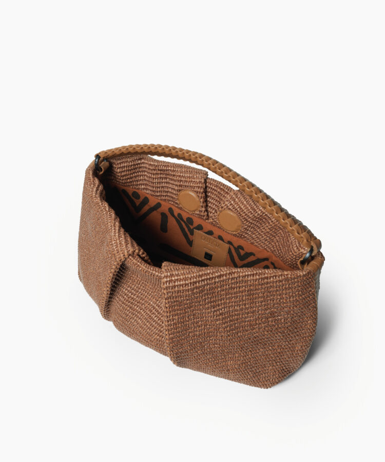 Maxi Pleated Clutch in Caramel Leather & Straw