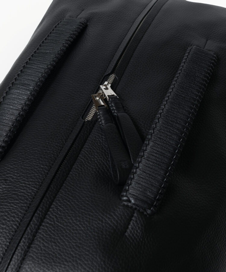Sac Voyage in Black Grained Leather